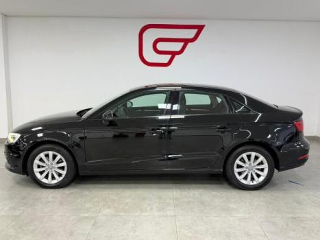 AUDI A3 1.4 16V 4P TFSI ATTRACTION S-TRONIC AUTOM�TICO, Foto 4