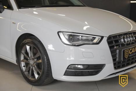 AUDI A3 1.8 16V 4P TFSI SPORTBACK  AUTOMÁTICO, Foto 2 AUDI A3 1.8 16V 4P TFSI SPORTBACK  AUTOMÁTICO, Foto 2