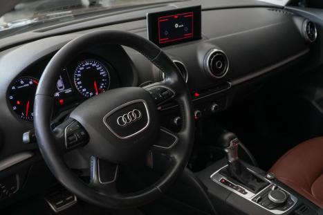 AUDI A3 Sedan 1.4 16V 4P TFSI ATTRACTION S-TRONIC AUTOM�TICO, Foto 14