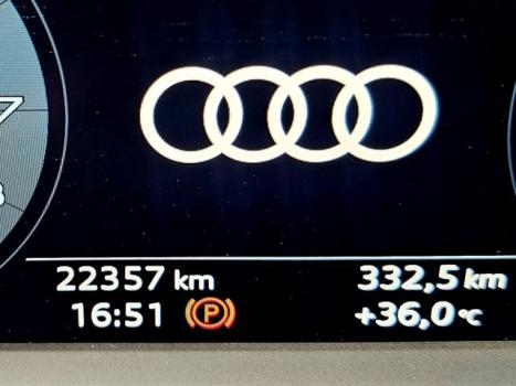 AUDI Q3 1.4 4P 35 TFSI BLACK S LINE S-TRONIC AUTOM�TICO, Foto 3