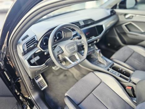 AUDI Q3 1.4 4P 35 TFSI BLACK S LINE S-TRONIC AUTOM�TICO, Foto 5