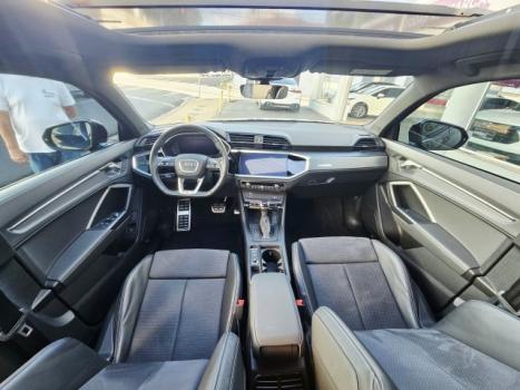 AUDI Q3 1.4 4P 35 TFSI BLACK S LINE S-TRONIC AUTOM�TICO, Foto 6