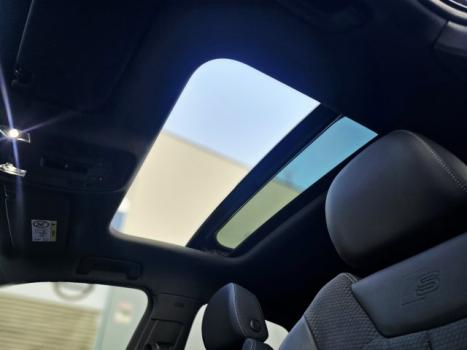 AUDI Q3 1.4 4P 35 TFSI BLACK S LINE S-TRONIC AUTOM�TICO, Foto 8