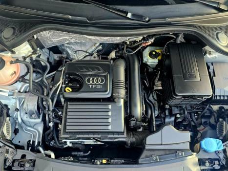 AUDI Q3 1.4 4P TFSI AMBIENTE S-TRONIC AUTOMÁTICO, Foto 24