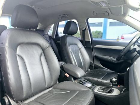 AUDI Q3 2.0 4P TFSI AMBIENTE QUATTRO S-TRONIC AUTOM�TICO, Foto 6