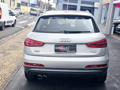 AUDI Q3 2.0 4P TFSI AMBIENTE QUATTRO S-TRONIC AUTOM�TICO, Foto 10
