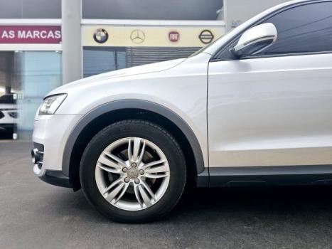 AUDI Q3 2.0 4P TFSI AMBIENTE QUATTRO S-TRONIC AUTOM�TICO, Foto 11