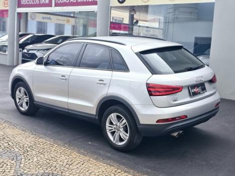 AUDI Q3 2.0 4P TFSI AMBIENTE QUATTRO S-TRONIC AUTOM�TICO, Foto 22