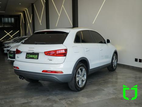 AUDI Q3 2.0 4P TFSI AMBITION QUATTRO S-TRONIC AUTOMTICO, Foto 4