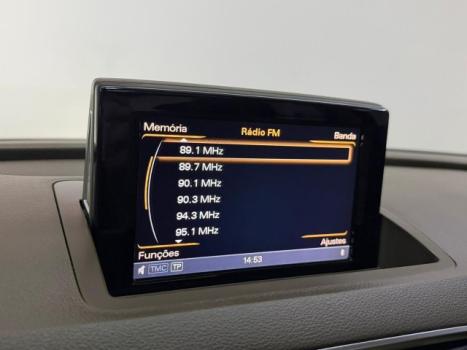 AUDI Q3 2.0 4P TFSI AMBIENTE QUATTRO S-TRONIC AUTOM�TICO, Foto 12