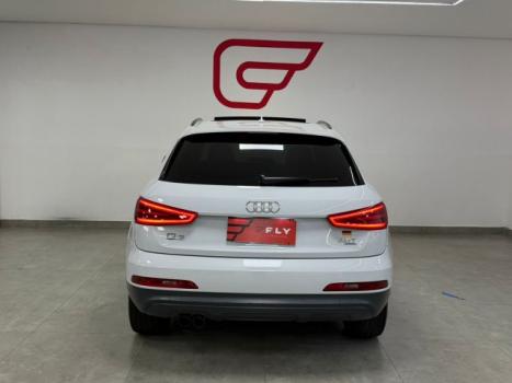AUDI Q3 2.0 4P TFSI AMBIENTE QUATTRO S-TRONIC AUTOM�TICO, Foto 17