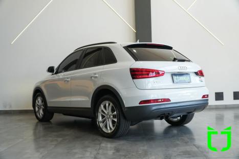 AUDI Q3 2.0 4P TFSI AMBITION QUATTRO S-TRONIC AUTOM�TICO, Foto 4