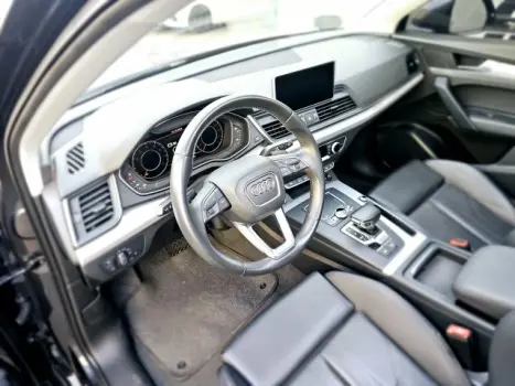 AUDI Q5 2.0 16V 4P TFSI AMBIENTE 252 CV AUTOMÁTICO, Foto 4 AUDI Q5 2.0 16V 4P TFSI AMBIENTE 252 CV AUTOMÁTICO, Foto 4