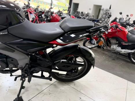 BAJAJ Dominar 160 , Foto 13