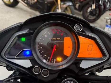 BAJAJ Dominar 160 , Foto 8