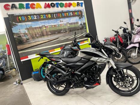 BAJAJ Dominar 200 , Foto 1