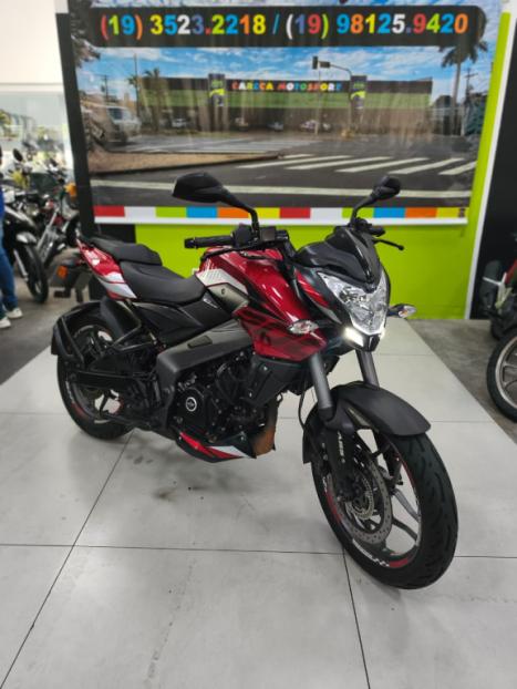 BAJAJ Dominar 200 , Foto 1