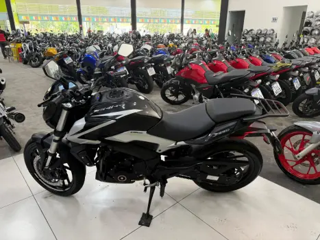 BAJAJ Dominar 250 , Foto 8