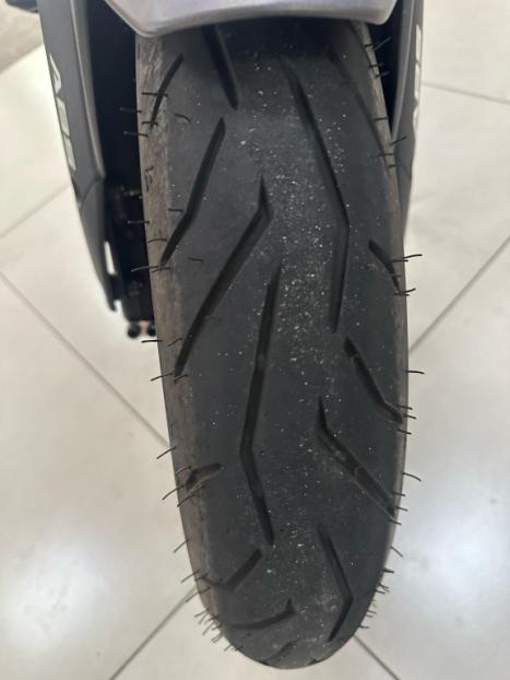 BAJAJ Dominar 400 , Foto 2