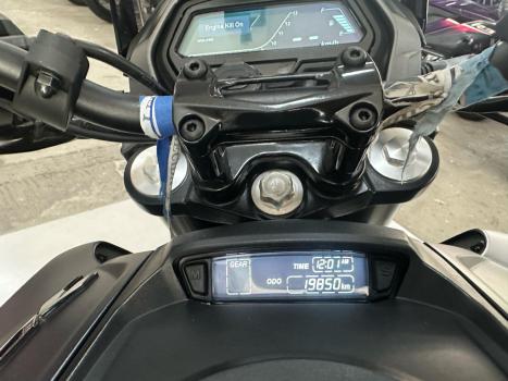 BAJAJ Dominar 400 , Foto 5