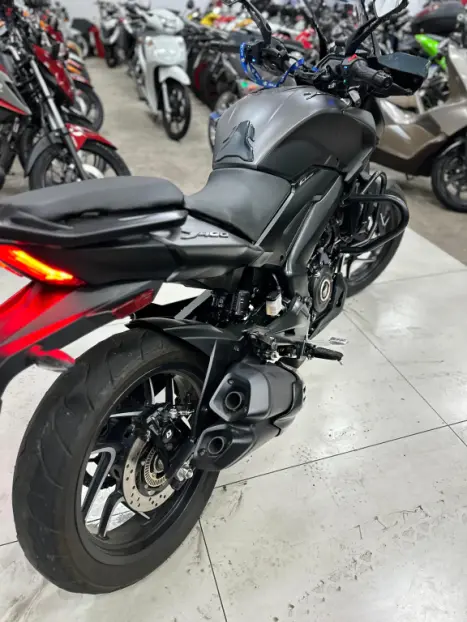 BAJAJ Dominar 400 , Foto 7 BAJAJ Dominar 400 , Foto 7