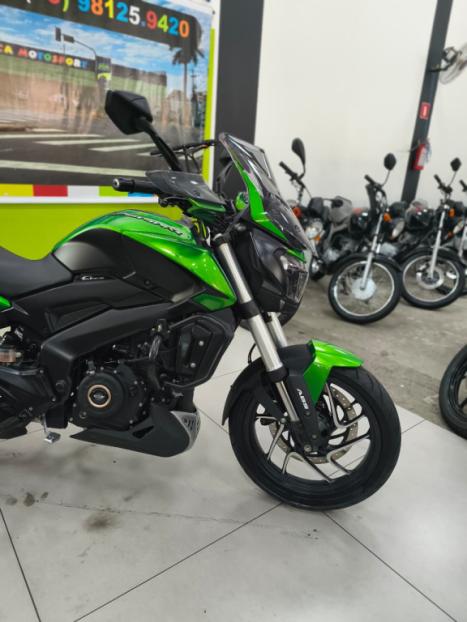 BAJAJ Dominar 400 , Foto 2