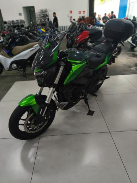 BAJAJ Dominar 400 , Foto 6