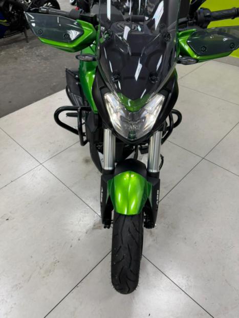 BAJAJ Dominar 400 , Foto 3