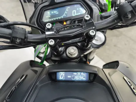 BAJAJ Dominar 400 , Foto 11