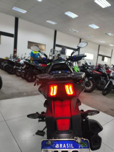 BAJAJ Dominar 400 , Foto 8