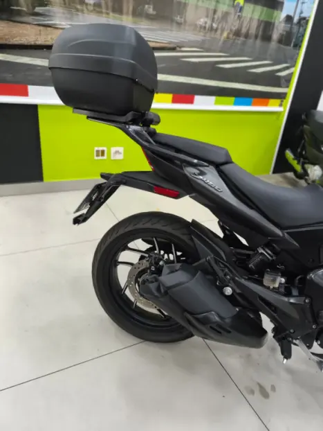 BAJAJ Dominar 400 , Foto 4