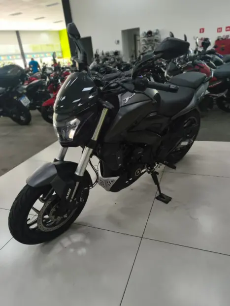 BAJAJ Dominar 400 , Foto 9
