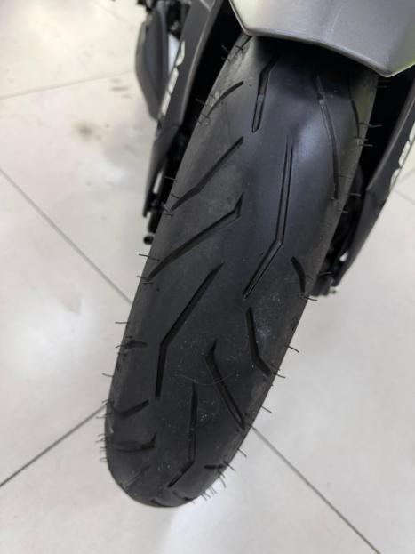 BAJAJ Dominar 400 , Foto 7