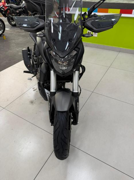 BAJAJ Dominar 400 , Foto 8