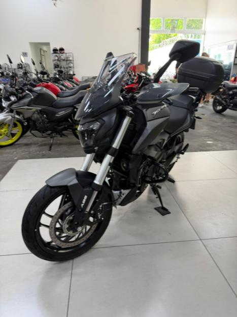 BAJAJ Dominar 400 , Foto 11