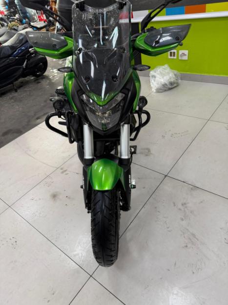 BAJAJ Dominar 400 , Foto 11