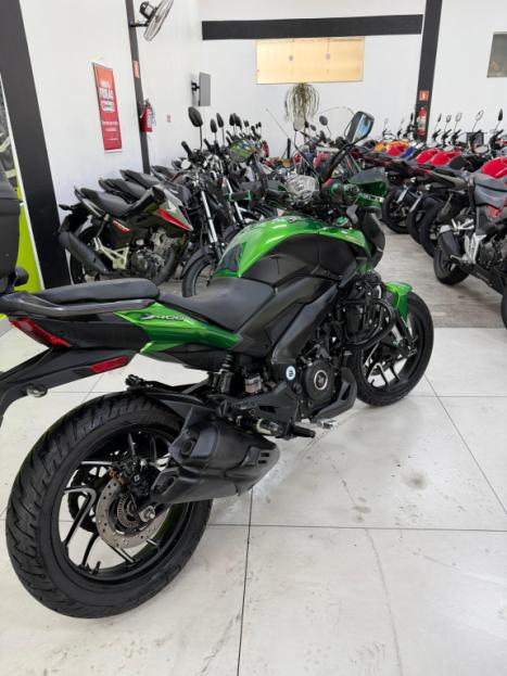 BAJAJ Dominar 400 , Foto 16