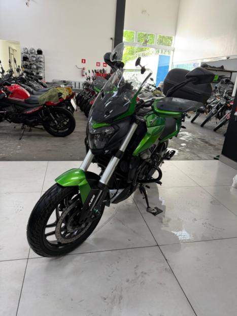 BAJAJ Dominar 400 , Foto 23