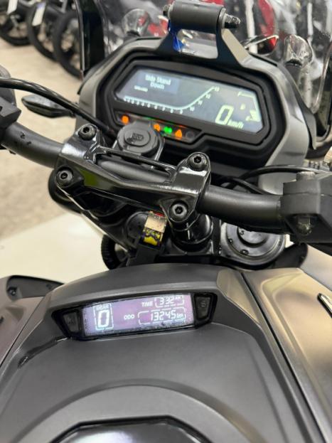 BAJAJ Dominar 400 , Foto 15