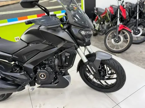 BAJAJ Dominar 400 , Foto 3
