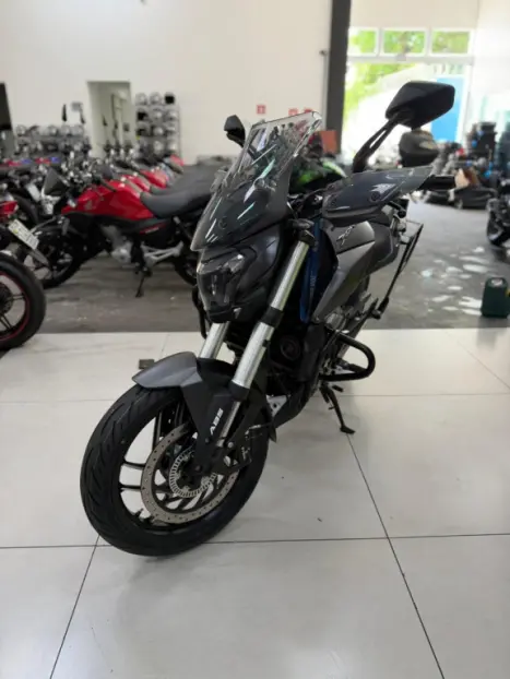 BAJAJ Dominar 400 , Foto 6