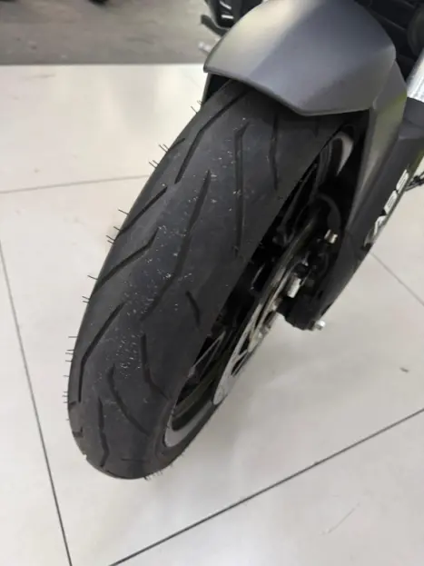 BAJAJ Dominar 400 , Foto 5