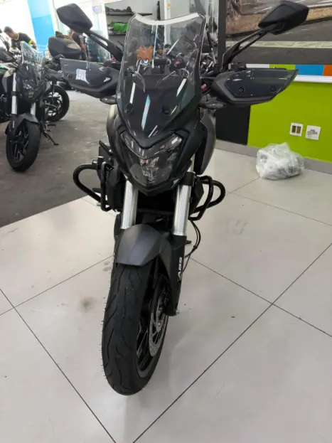 BAJAJ Dominar 400 , Foto 9