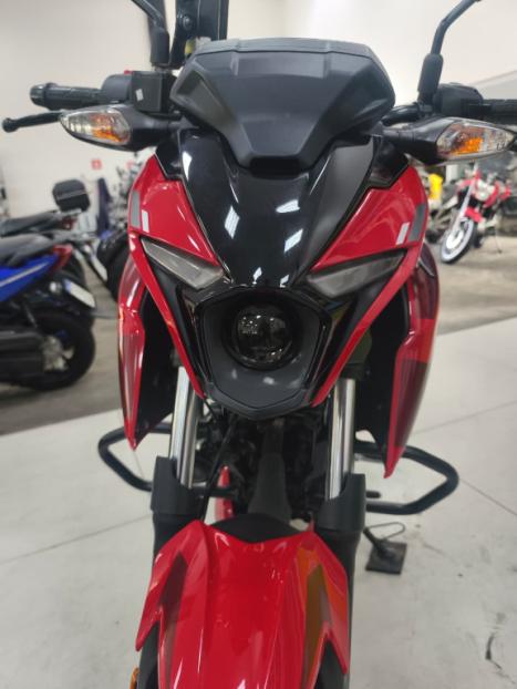 BAJAJ Pulsar 150 , Foto 8