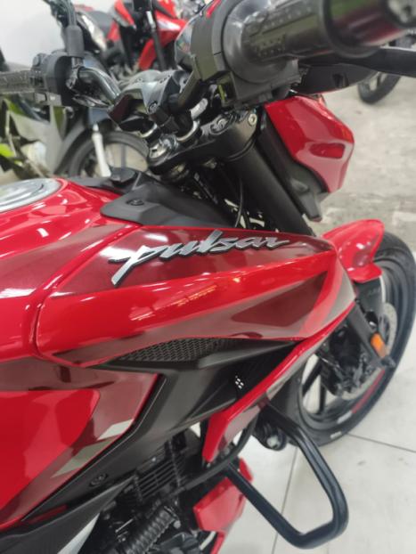 BAJAJ Pulsar 150 , Foto 11