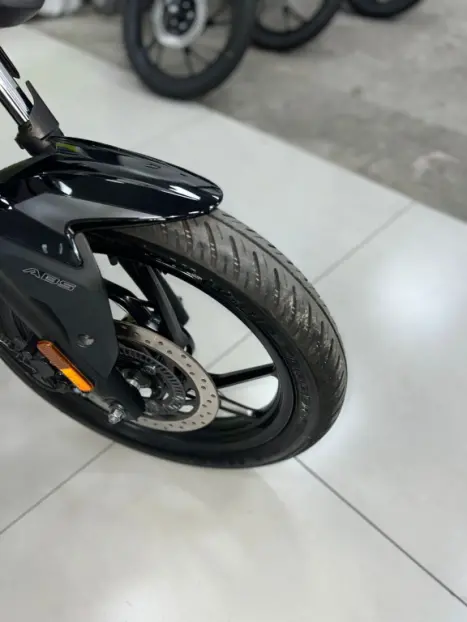 BAJAJ Pulsar 150 , Foto 10