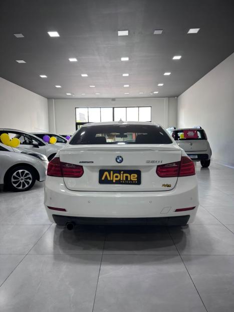 BMW 320I 2.0 16V 4P GP TURBO ACTIVE FLEX AUTOM�TICO, Foto 5