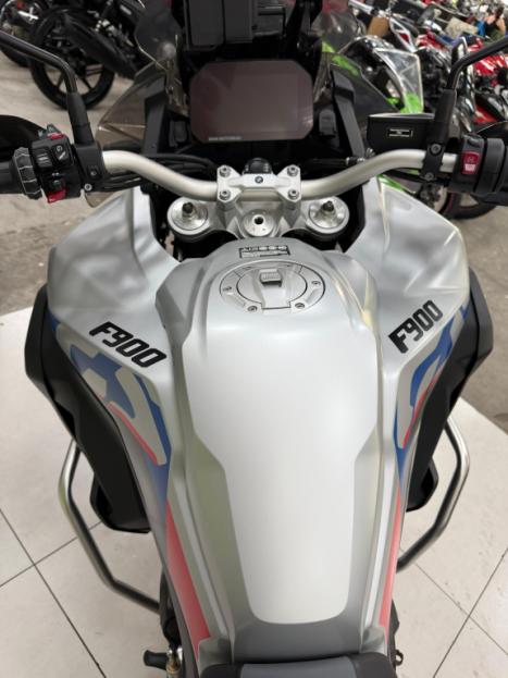 BMW F 900 GS PLUS, Foto 3