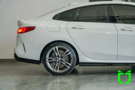 BMW M 235I 2.0 16V 4P GRAN COUPE XDRIVE TWINTURBO AUTOMÁTICO, Foto 8 BMW M 235I 2.0 16V 4P GRAN COUPE XDRIVE TWINTURBO AUTOMÁTICO, Foto 8