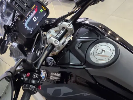 BMW R 1300 GS TRIPLE BLACK, Foto 3